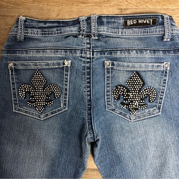 Red Rivet Capri Jeans Size 3 - Picture 3 of 6